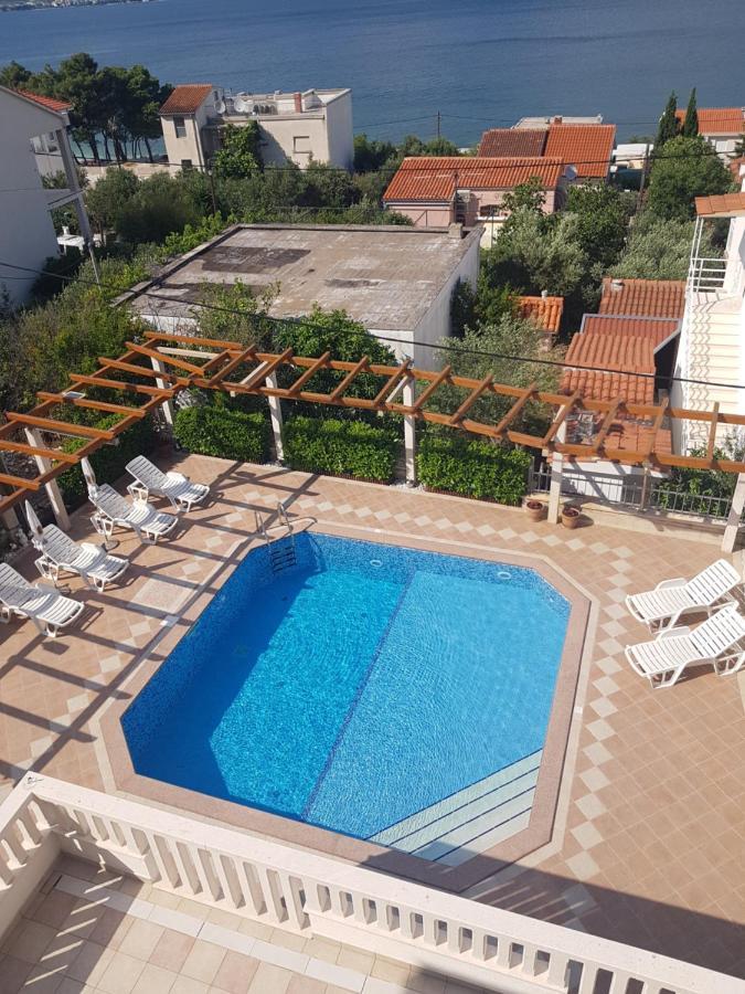 Apartment Lea Slatine Zewnętrze zdjęcie